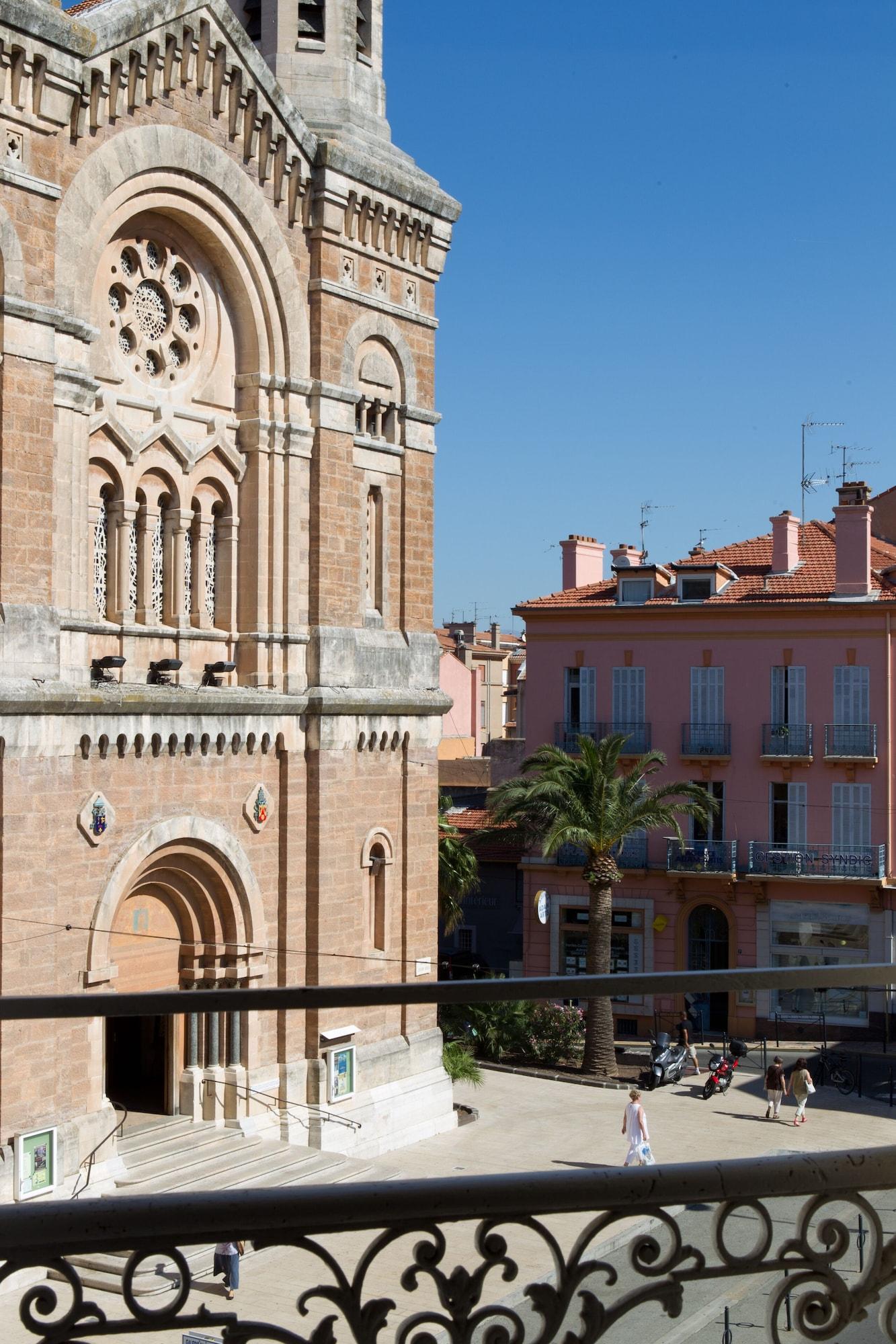 Hotel Excelsior Saint-Raphaël Exterior foto