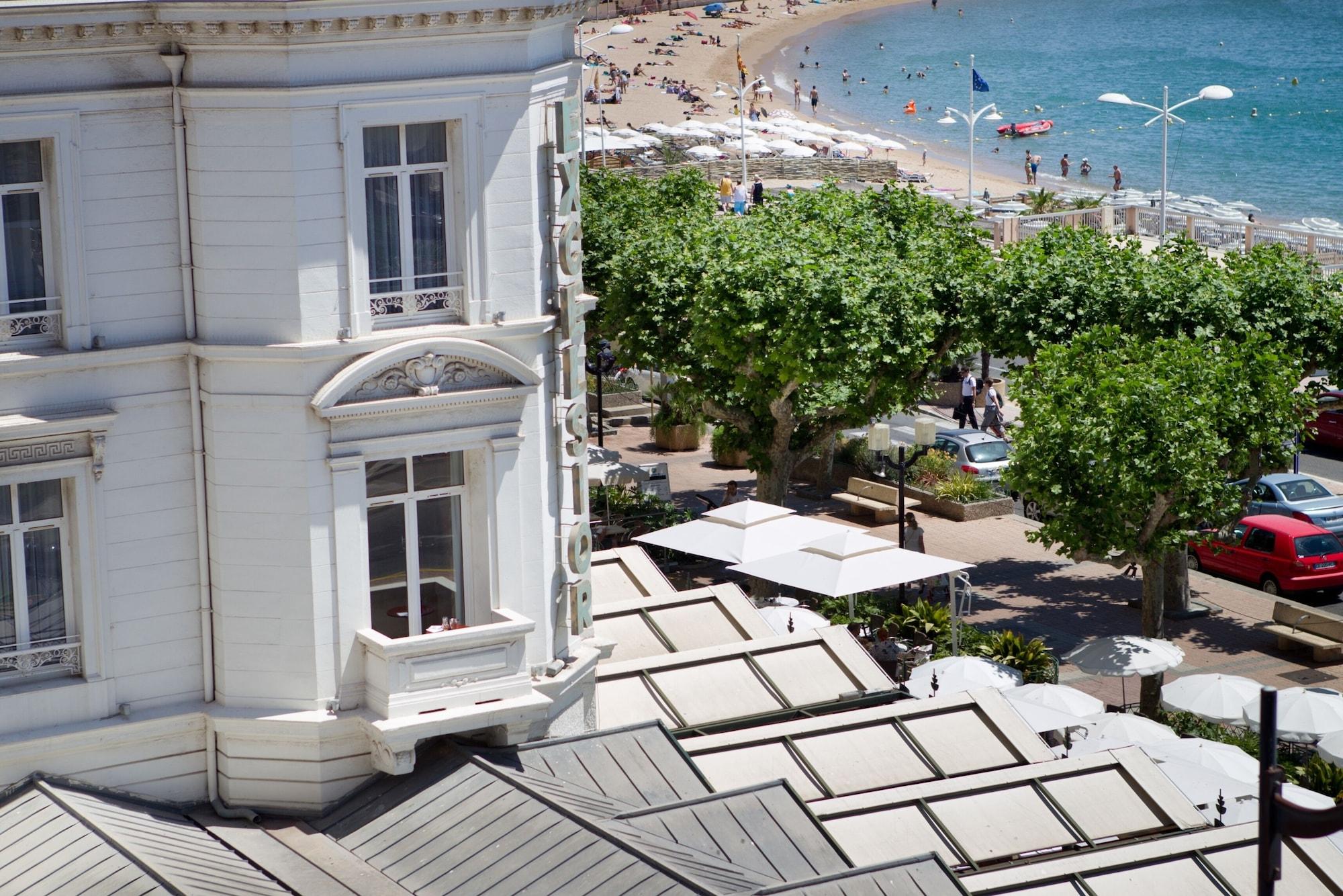 Hotel Excelsior Saint-Raphaël Exterior foto