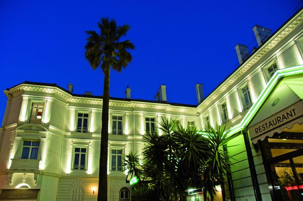 Hotel Excelsior Saint-Raphaël Exterior foto